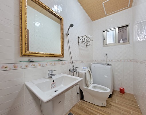 👍北安優質大套房－獨立洗衣機👍含網路、第四台、可租屋補助 - Image 12