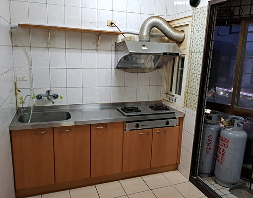 屋主自租大順路建工路交叉口建工路431號7樓之5電梯大樓 - Image 8