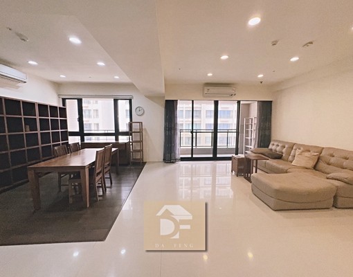 🌟近園區可合租🌟稀有高樓陽光美宅🌟含雙車位 - Image 2