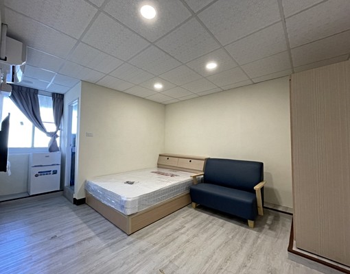 可養寵物可補助公寓五樓大套房須爬樓梯 - Image 1