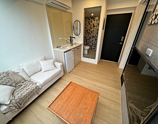 近中路✨精美陽光宅/1+1房/獨洗陽台 - Image 2