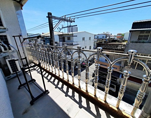 🍎【4500元小資租屋去】花蓮市區。透天分租套房🍎 - Image 3