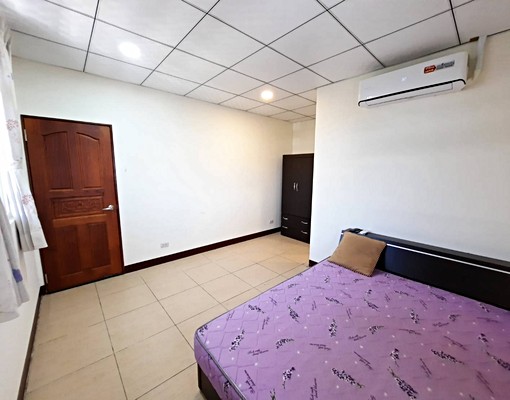 🍎【4500元小資租屋去】花蓮市區。透天分租套房🍎 - Image 4