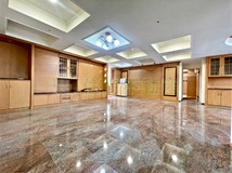大英街文心森林公園室內61坪..