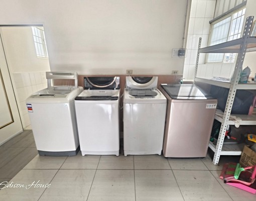 D藝文特區/獨立套房/室內摩托車汽車好停 - Image 7