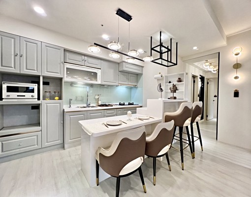 軍功東山商圈🔥頂樓2+1房帝王視野戶✅可租補報稅⚡秒殺 - Image 7