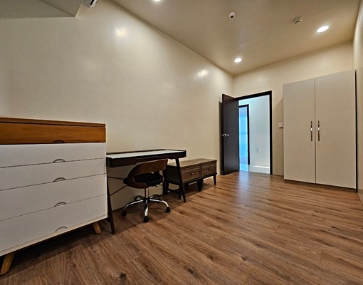 惠買房．惠賣房🏠公園大四房裝潢平車 - Image 10