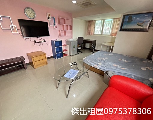 傑出租屋/夜市稀有電梯,採光佳,獨洗,垃圾集中 - Image 2
