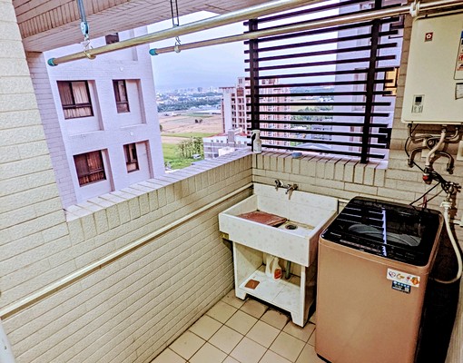 南屯嶺東精科精銳質感三房、附家具無限棟距 - Image 12