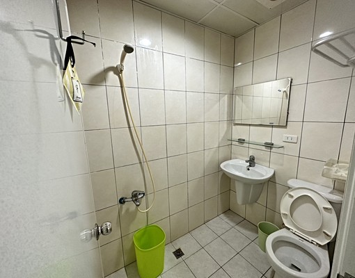 和平路套房出租／近便利商店 - Image 3