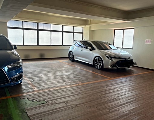 鳳山高級室內平面車位，便捷無憂保證不淹水 - 591租屋網 - Image 1