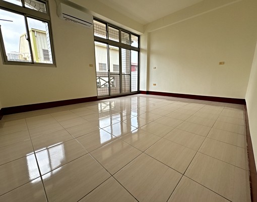 小喬推薦🍀后里門前停車四樓透天💫 - 591租屋網 - Image 4