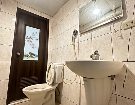 可申請補助-旅運中心獨立陽台健身套房5A - 591租屋網 - Image 4