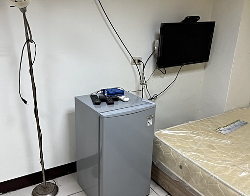 新中北路獨立陽洗衣機套房岀租 - 591租屋網 - Image 6