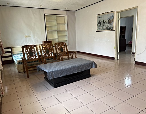 站前超大4房50坪//免仲介費/可租補 - Image 5