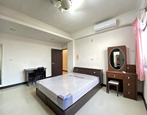 三民國小旁~公寓三樓裝潢三房 - Image 7