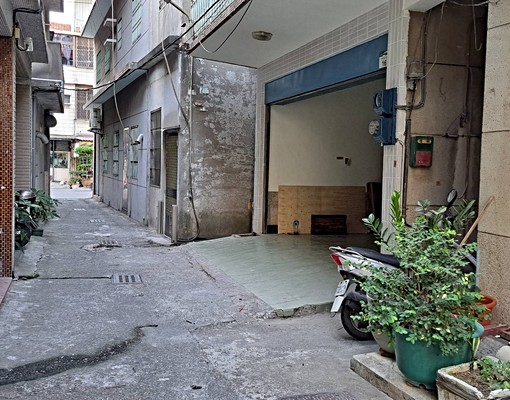 外勞宿舍可排入40張床位 - Image 1