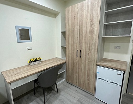 金山街稀有空出全新裝潢採光佳陽台洗衣機 - Image 4