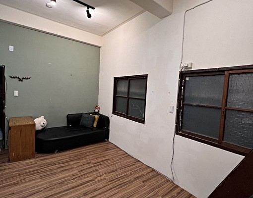 近赤崁樓獨立門戶套房,也可做工作室 - Image 3