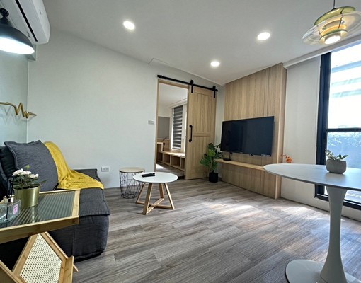 超美高樓層採光好有陽台全套家具電1+1房 - Image 2