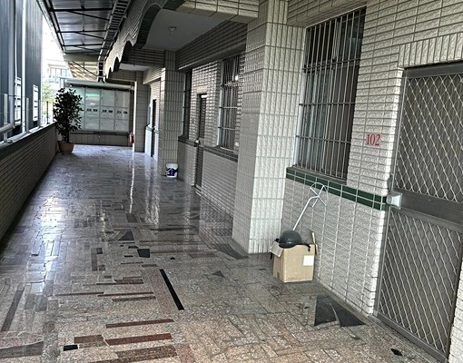 上班族學生冷氣網路套房無菸 - Image 1