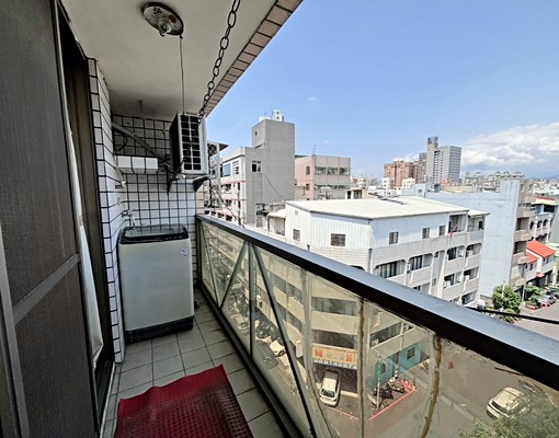 可租補.網路.電梯.台水電.獨洗曬 - Image 1