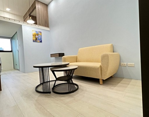 四號公園對面套房出租 - Image 1