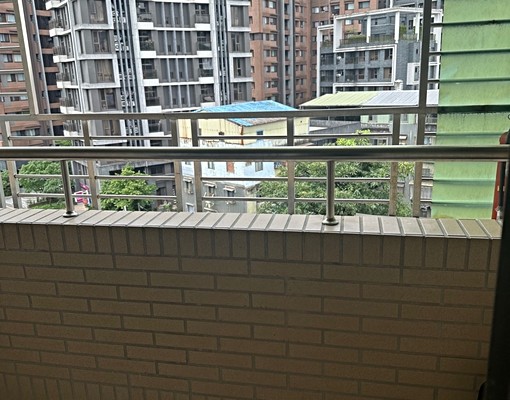 公寓綠地,交通便利 - Image 5