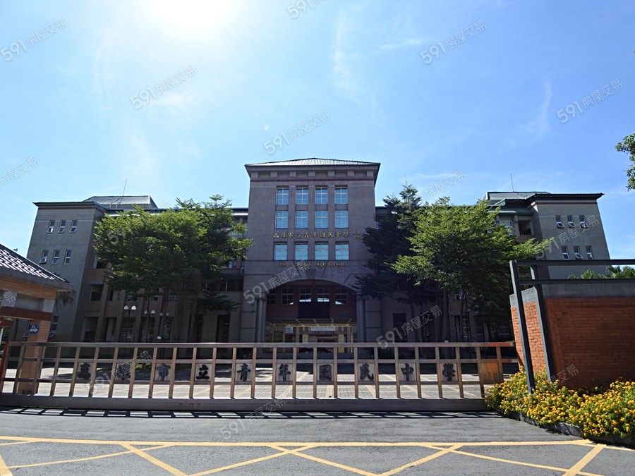 南統微笑城堡環境圖