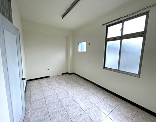 沙鹿透天🏠五房二廳❇️台水台電🥇往下滑看內容［加賴詢問］ - Image 7