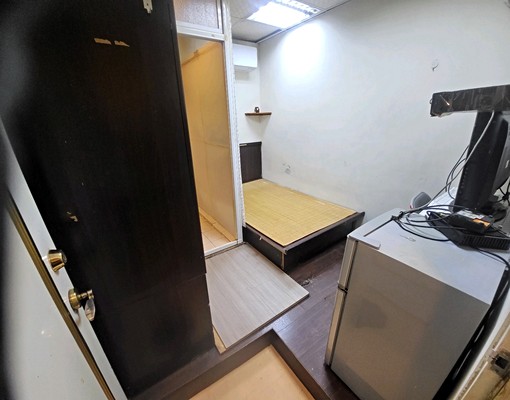 民德路壽德街口壽德新村旁超便宜租金小套房 - Image 1