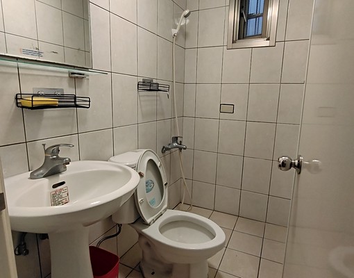 個人洗衣機，近旭家園區/家具電器齊全 - Image 4