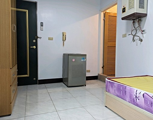 近中華路高尚套房出組 - Image 2