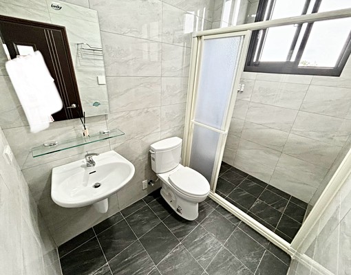 降價*宜市近縣政車位電梯兩房*雙衛雙陽台 - Image 8