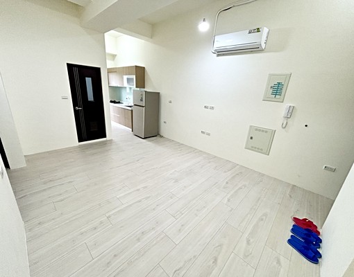 降價*宜市近縣政車位電梯兩房*雙衛雙陽台 - Image 3