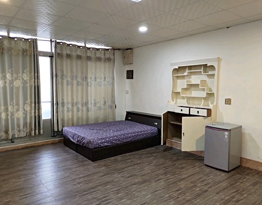 市中心好停車大套房。 - Image 8