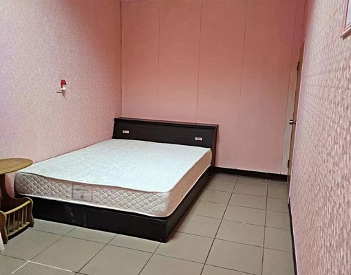 竹南園區京元電子旁4房3衛2陽台透天可貓 - Image 9