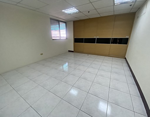 楠梓站前大樓四房電梯大樓 - Image 2