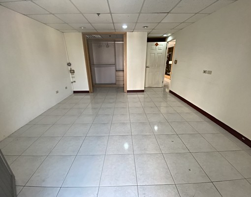 楠梓站前大樓四房電梯大樓 - Image 5