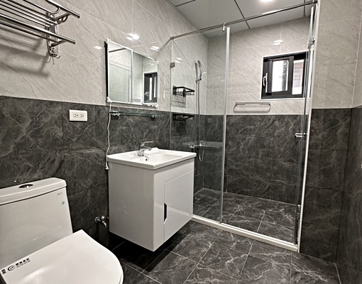 免仲沙鹿市中心寧靜學區近中科~大坪數落地門獨洗曬乾濕分離衛浴 - Image 2