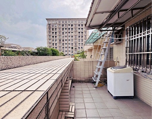 捷運先嗇宮300公尺,電梯獨立套房限女性 - Image 8