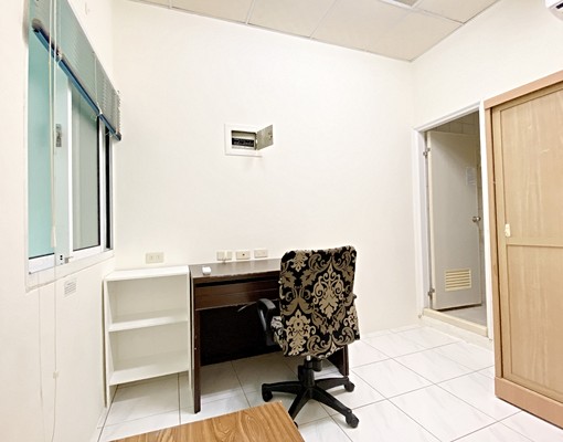 近成大校區醫院,變頻冷氣套房可租補 - Image 5