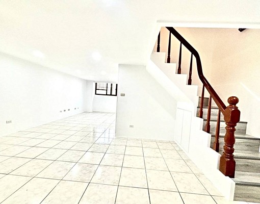 空間樂園3+1房,2衛,1平車,租金可議 - Image 6