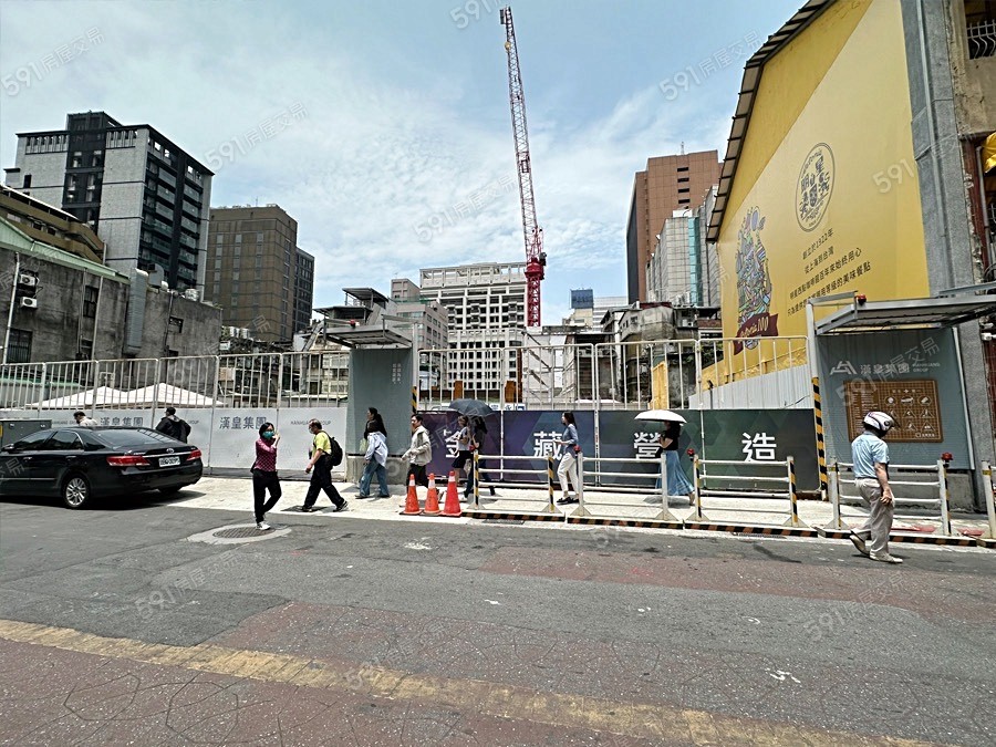 漢皇城双實景圖