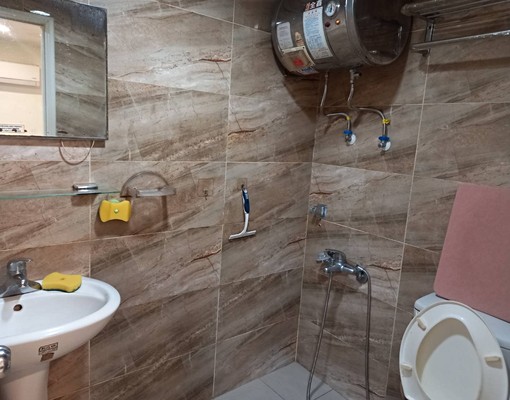 精緻套房獨洗衛陽台採光佳拎包入住 - Image 4