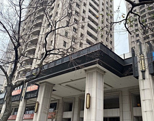 新莊車站旁高樓層關新路上優質四房 - Image 1