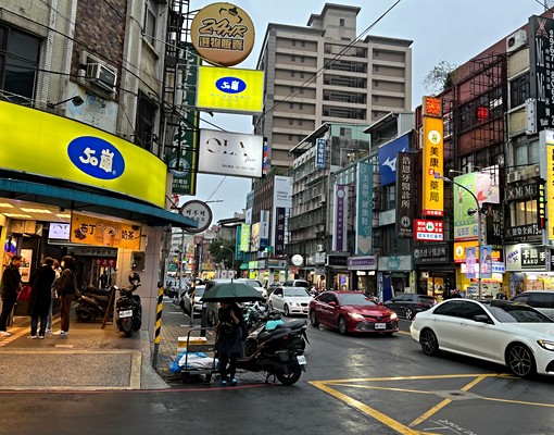 近公車,捷運.食衣住行便利,生活機能強 - 591租屋網 - Image 3