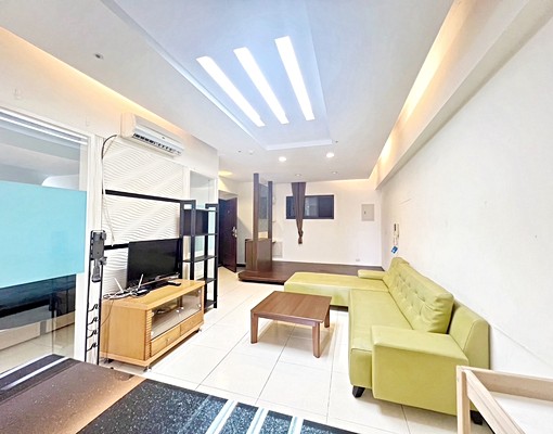 中港首璽超大1房1廳附機上休旅大車位 - Image 2