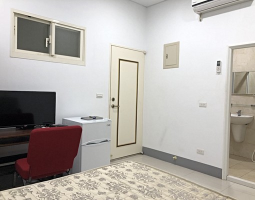 竹光路近中正,陽台.獨洗.電梯,租8800元 - Image 5