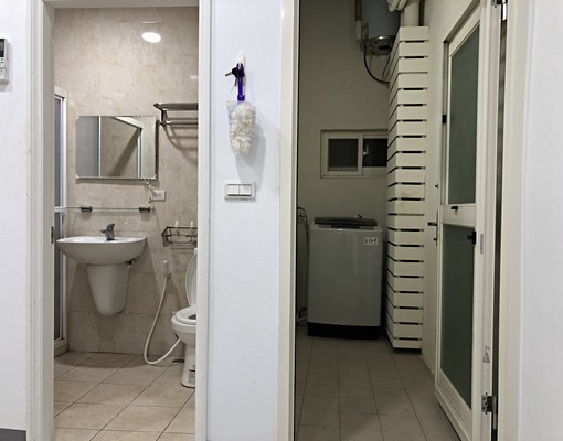 竹光路近中正,陽台.獨洗.電梯,租8800元 - Image 8